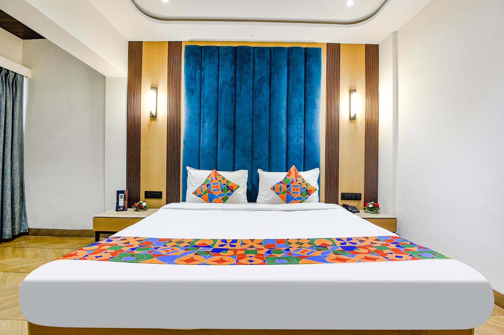 Fabhotel Prime Supreme - 700M From Vasco Da Gama Railway Station Marmagao ภายนอก รูปภาพ